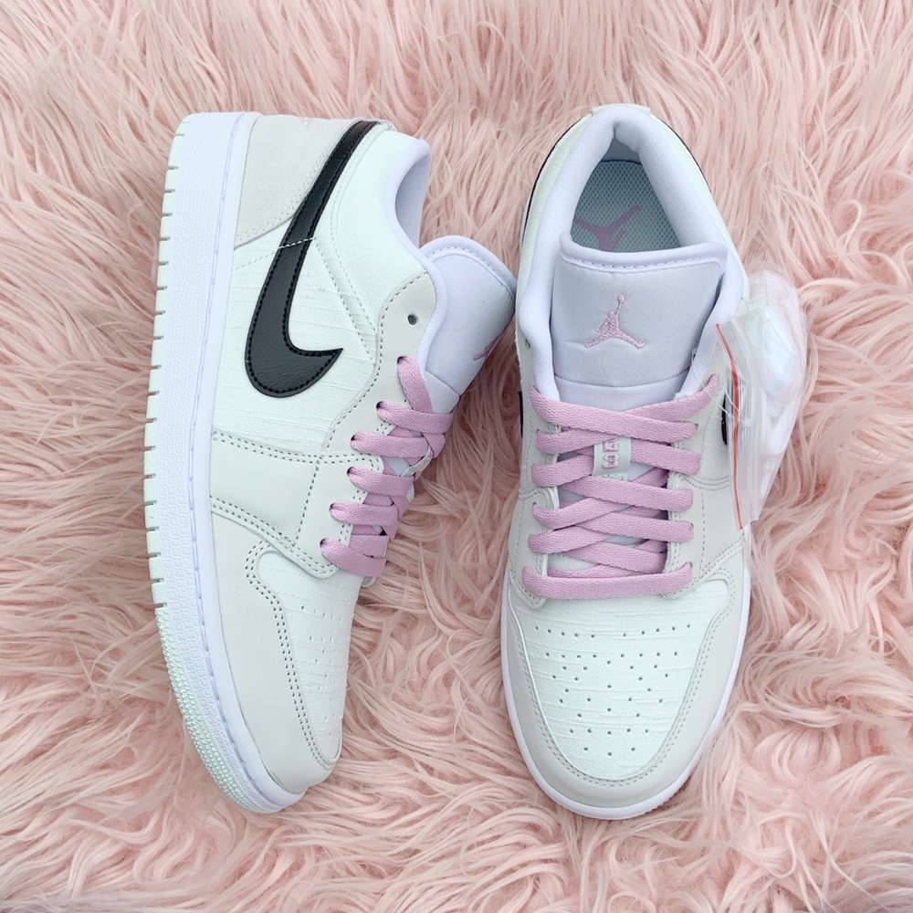 New Women’s Jordan 1 Low Sneakers - Picture 2 of 12